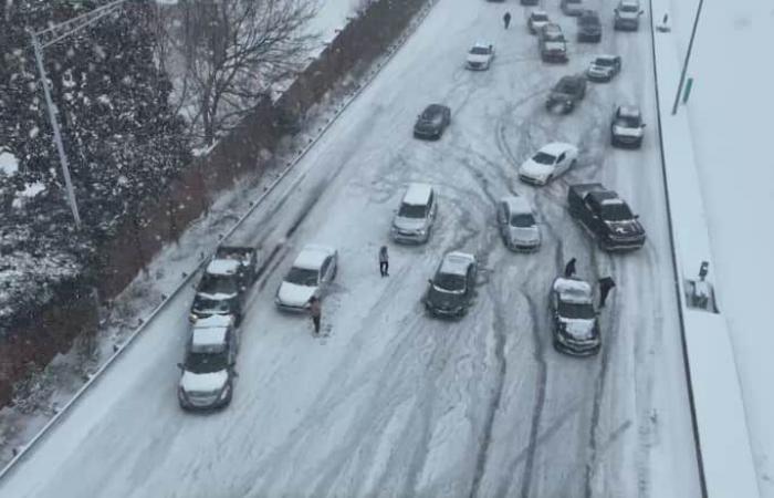 "إعصار القنبلة" على مشارف سواحل أمريكا.. بماذا تسبب حتى الآن؟