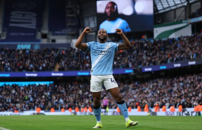 سيسكو
      نجم
      مان
      يونايتد:
      حققت
      «أحد
      أحلامي»
      أمام
      فولهام