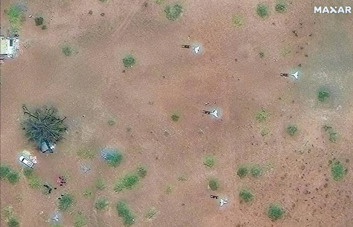 المسيّرات
      تُعيد
      رسم
      ميزان
      القوى
      في
      حرب
      السودان