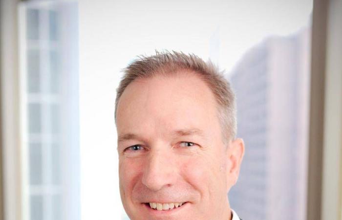 «كي
      بي
      إم
      جي»
      تعزز
      دورها
      شريكاً
      معرفياً
      لمعرض
      الدفاع
      العالمي
      2026