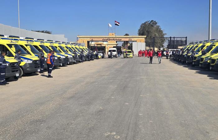 مصدر: إسرائيل سمحت بإعادة فتح معبر رفح جزئيًّا بين غزة ومصر