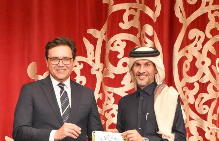 وسط إشادة واسعة بالدور الثقافي للدوحة .. قطر تتسلم شارة ضيف شرف معرض القاهرة الدولي للكتاب في دورته الـ 58