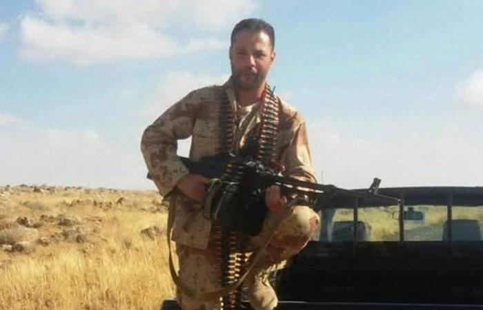 اعتقال
      أكبر
      تاجر
      مخدرات
      في
      الجنوب
      السوري