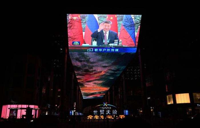 ميلانيا
      ترمب:
      المحادثات
      تتواصل
      مع
      فريق
      بوتين
      لإعادة
      أطفال
      أوكرانيين