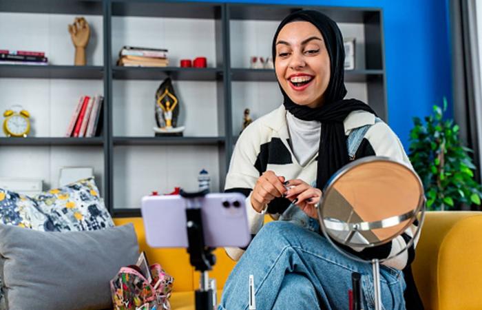 مظهر
      «مار
      آ
      لاغو»...
      سياسات
      ترمب
      ترسم
      معايير
      الجمال
      في
      دوائر
      السلطة