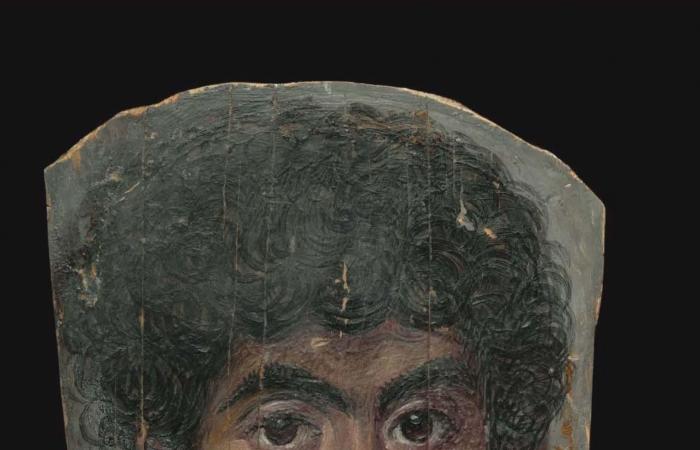 أدهشت الخبراء بواقعيتها.. إحدى لوحات مومياوات الفيوم ستُباع في مزاد بنيويورك