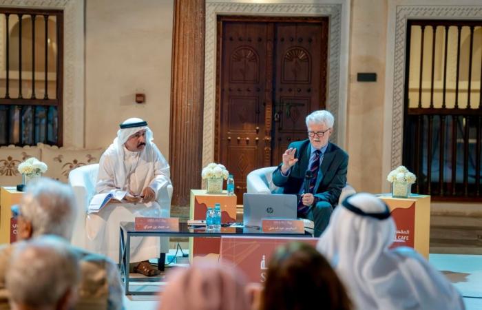 «أيام الشارقة التراثية» تبحث الأسواق والكحل العربي في يومها الثاني