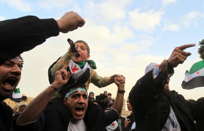 داخلية مصر توضح حقيقة صدور "ضوابط جديدة لدخول السوريين".. ومسؤول سوري يعلق