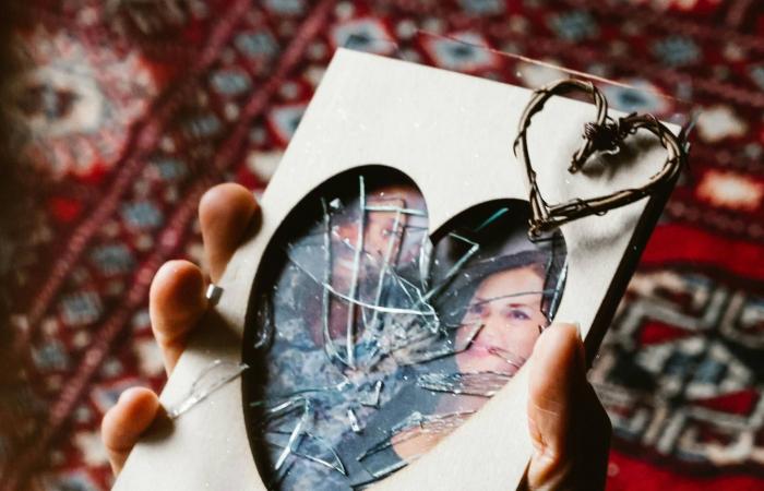 جيل
      اللا
      تواصل
      والقطيعة
      مع
      الأهل...
      بروكلين
      بيكهام
      ليس
      سوى
      عيِّنة
      من
      موضة
      رائجة