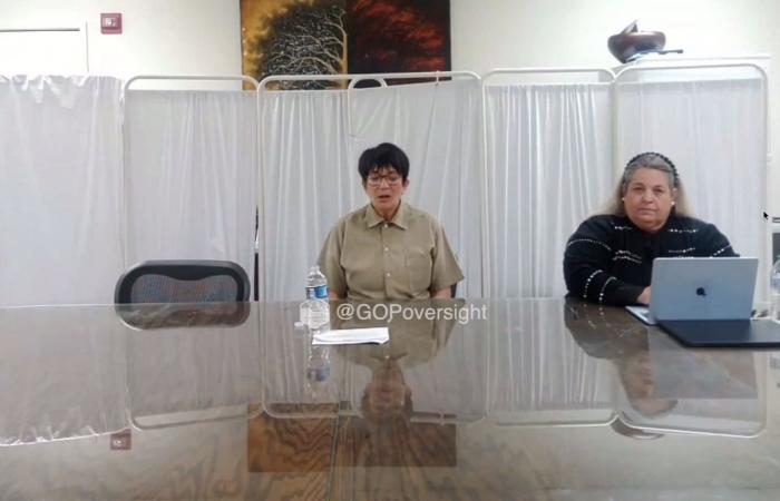 "أتمسك بحقي في الصمت".. شريكة إبستين غيسلين ماكسويل ترفض الإدلاء بشهادتها خلال إفادتها