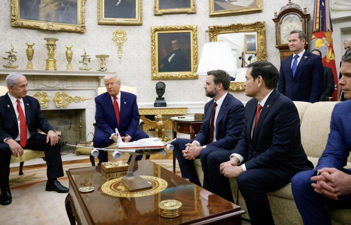 أول تعليق للبيت الأبيض عن اللقاء المرتقب بين ترامب ونتنياهو