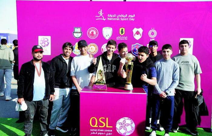 فعاليات مميزة وإقبال كبير على جناح "مؤسسة دوري النجوم"