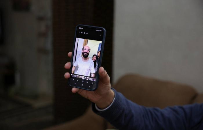 معتقلون
      فلسطينيون
      يعانون
      الجوع
      رغم
      أمر
      قضائي
      بزيادة
      الطعام
      في
      السجون
      الإسرائيلية