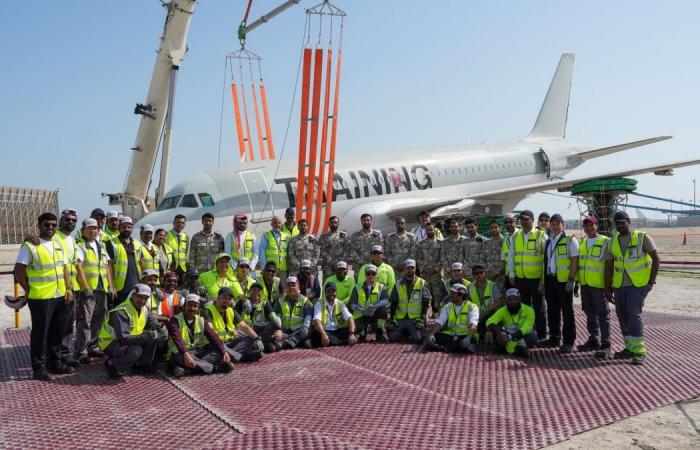 القوات الجوية الأميرية تنفّذ تمرين "استعادة الطائرة" بالتعاون مع الخطوط القطرية (صور)