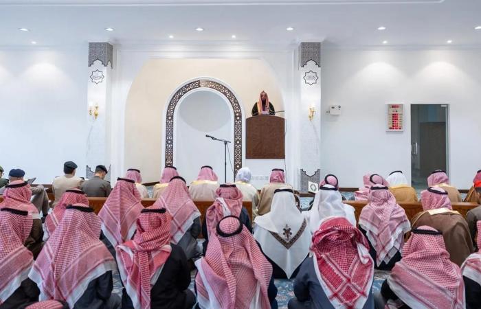 بعدة دعوة الملك سلمان. مساجد السعودية تصدع بالدعاء في صلاة الاستسقاء