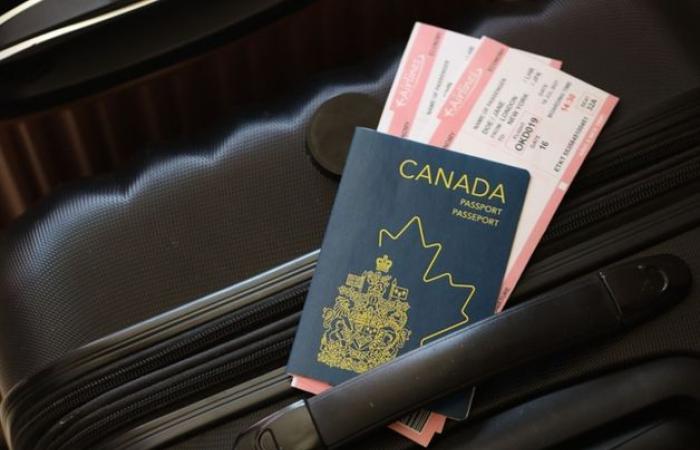 جواز
      السفر
      الكندي
      الأخضر..
      من
      يحق
      له
      الحصول
      عليه؟