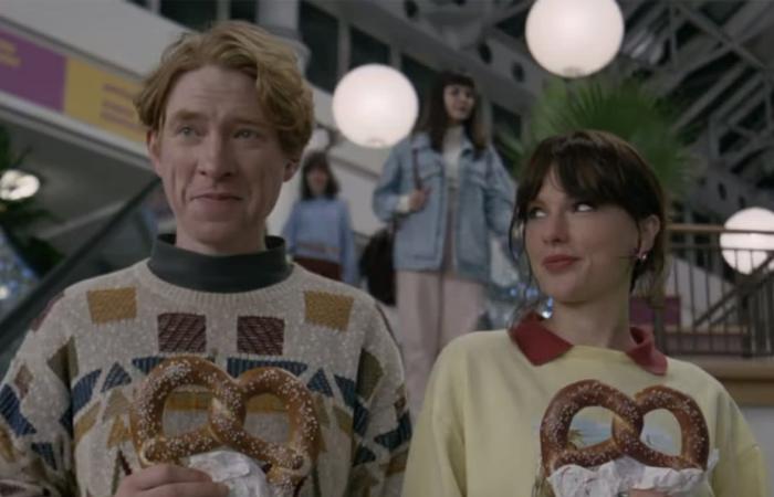 تايلور سويفت تعود للتسعينيات في فيديو كليب أغنيتها "Opalite"