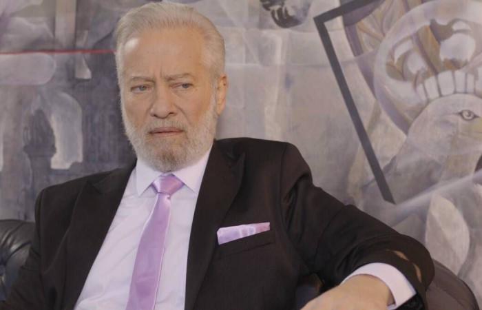 الخريطة
      الرمضانية
      للقنوات
      اللبنانية...
      سباق
      درامي
      وترفيهي
      مبكر