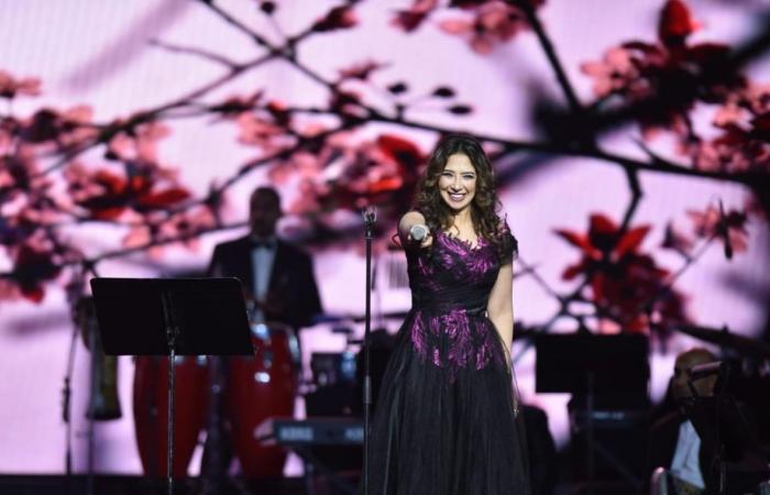 وائل
      جسار
      يشعل
      الأوبرا
      المصرية
      بأعماله
      وروائع
      أم
      كلثوم
      ووردة
      وفيروز