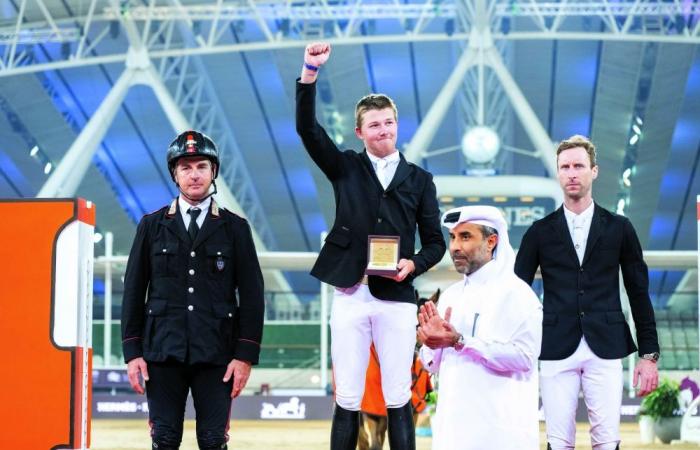 البريطاني هاري تشارلز يتوج بشوط هيرميزسيلير