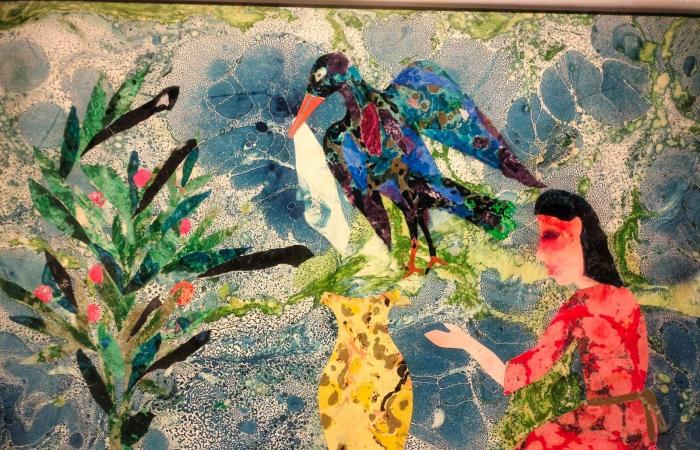 «الرسم
      على
      الماء»...
      لوحات
      تُلاعب
      الطبيعة
      والحكايات
      الشعبية