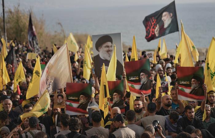 تصعيد
      «الخطاب
      العسكري»
      لـ«حزب
      الله»:
      شد
      عصب
      داخلي
      أم
      تهديد
      لإسرائيل؟