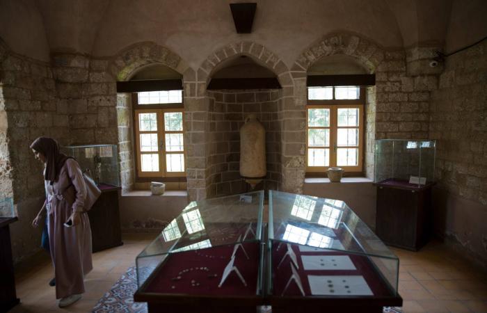 الجيش
      الأميركي
      قصف
      أكثر
      من
      30
      هدفاً
      لـ«داعش»
      في
      سوريا