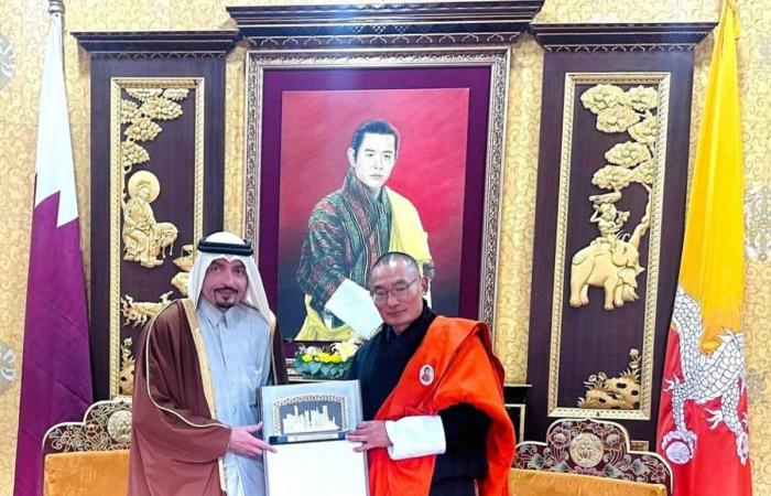 رئيس وزراء مملكة بوتان يجتمع مع سفير دولة قطر