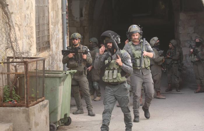 دمشق:
      المحادثات
      السورية
      الإسرائيلية
      لا
      تشمل
      الجولان