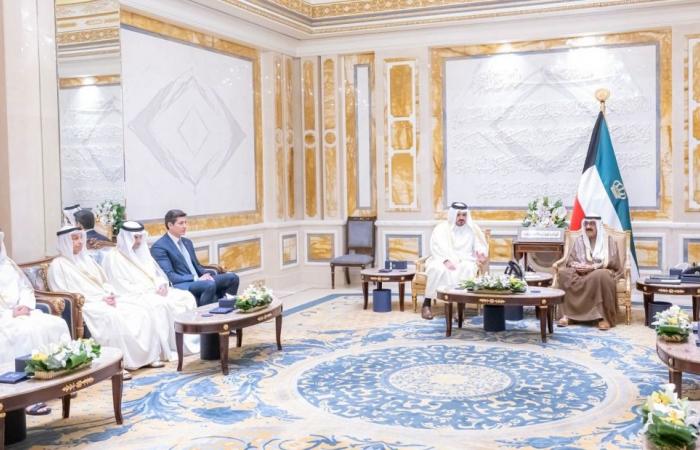 أمير الكويت وولي العهد يستقبلان رئيس المجلس الأولمبي الآسيوي