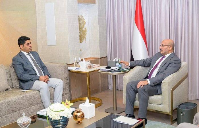 ملف
      حقوق
      الإنسان
      يتصدّر
      أولويات
      الحكومة
      اليمنية
      الجديدة