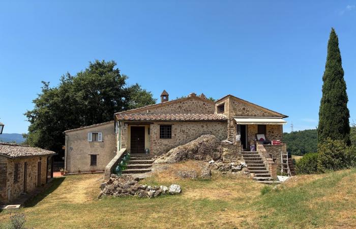 أمريكي يستعيد جنسيته الإيطالية بحق الدم ويشتري منزلًا بمليون دولار