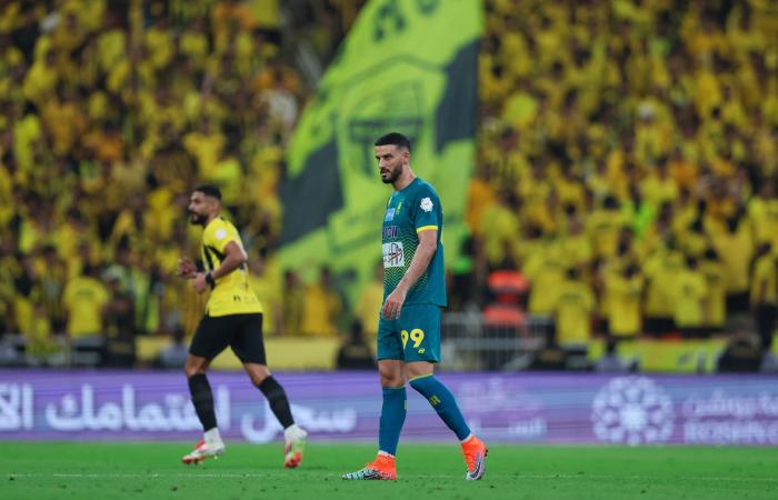 عمر السومة يحدد أفضل مهاجم سعودي في الوقت الحالي.. ويوجه نصيحة له