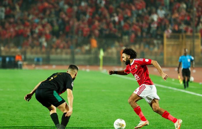 موقعة
      «قوارير
      المياه»
      تجدد
      أزمات
      شغب
      الملاعب
      بمصر...
      ما
      عقوبة
      الأهلي
      المنتظرة؟