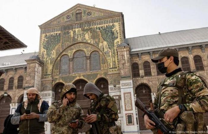 الأزمة
      المالية
      تصل
      لمقر
      الحكومة
      العراقية