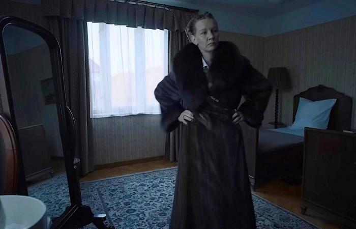 «ضعف
      السمع»
      يُنذر
      المسنِّين
      بالخرف
      وفقدان
      الذاكرة