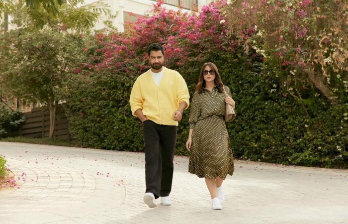 كيف
      تعيد
      الموضة
      تعريف
      العاطفة؟