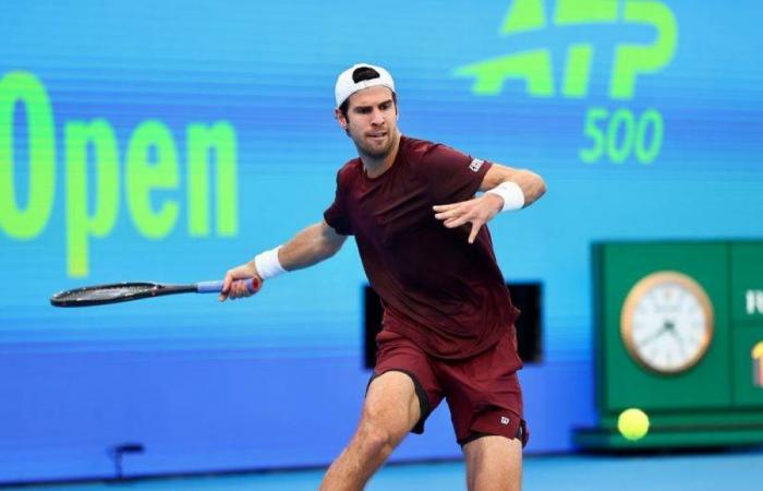 خاشانوف يطمح لتكرار الإنجاز