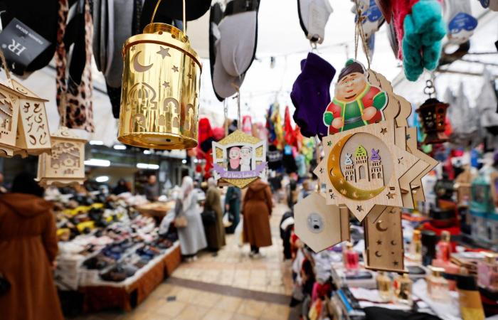 أوجلان
      يعلن
      بدء
      «الاندماج
      الديمقراطي»