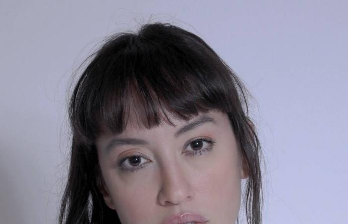 ماري
      روز
      أسطا:
      «يوماً
      ما
      ولد»
      مُستلهم
      من
      حياتي
      الواقعية