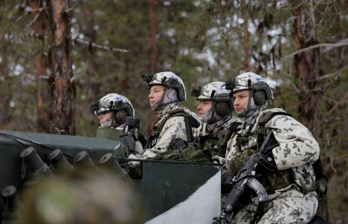 أوروبا
      -
      روسيا...
      متى
      الصدام
      العسكري؟