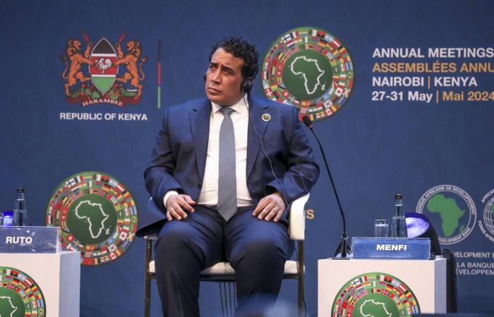 بعد
      15
      عاماً
      على
      «ثورة»
      2011...
      وجوه
      من
      «جماهيرية»
      القذافي
      ما
      زالت
      متحكمة
      بمفاصل
      الدولة