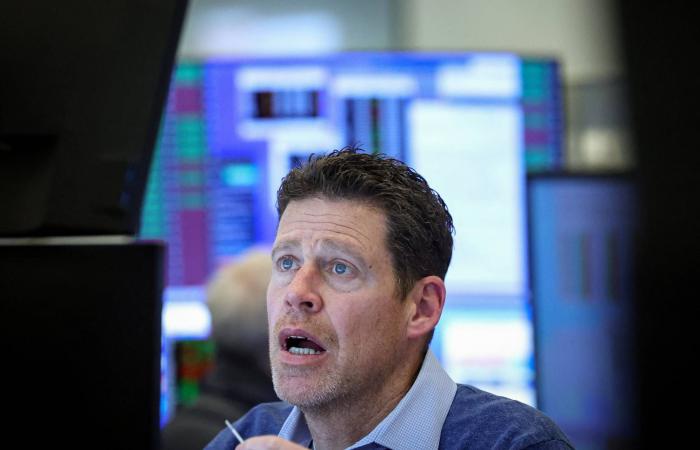 «ميرسك»
      العالمية
      تستحوذ
      على
      حصة
      في
      محطة
      حاويات
      بميناء
      جدة
      الإسلامي