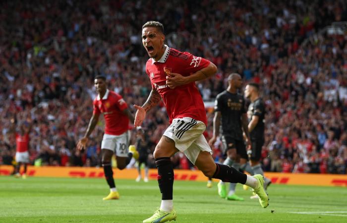 خسارة
      اليوفي
      القاسية
      أمام
      غالطة
      سراي
      تدفع
      سباليتي
      «المصدوم»
      للعزلة