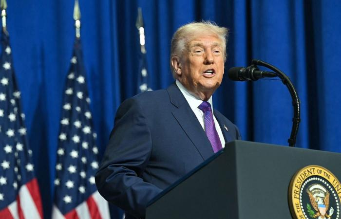 أول اجتماع لـ"مجلس السلام".. وترامب يتحدث عن قراره بشأن إيران