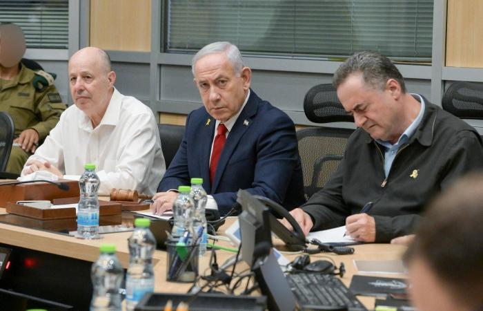 نتنياهو:
      رئيس
      الوزراء
      الهندي
      يزور
      إسرائيل
      الأسبوع
      المقبل