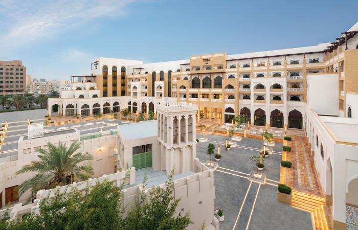 ليالي رمضان الساحرة في فندق النجادة بادارة تيفولي