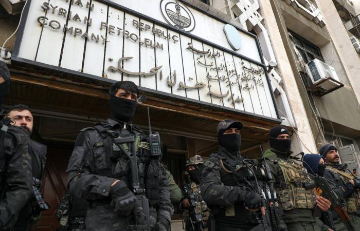 النرويج
      تستضيف
      اجتماعاً
      للجنة
      معنية
      بالفلسطينيين...
      وترفض
      الانضمام
      إلى
      مجلس
      ترمب
      للسلام