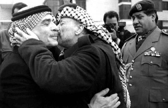 عبيدات
      لـ«الشرق
      الأوسط»:
      خرجت
      من
      لقاء
      صدام
      بانطباع
      أنه
      لا
      يدرك
      حجم
      الخطر