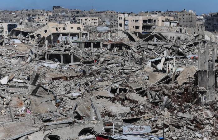 «دراسة»:
      عدد
      قتلى
      أول
      15
      شهراً
      من
      حرب
      غزة
      أعلى
      من
      المعلن